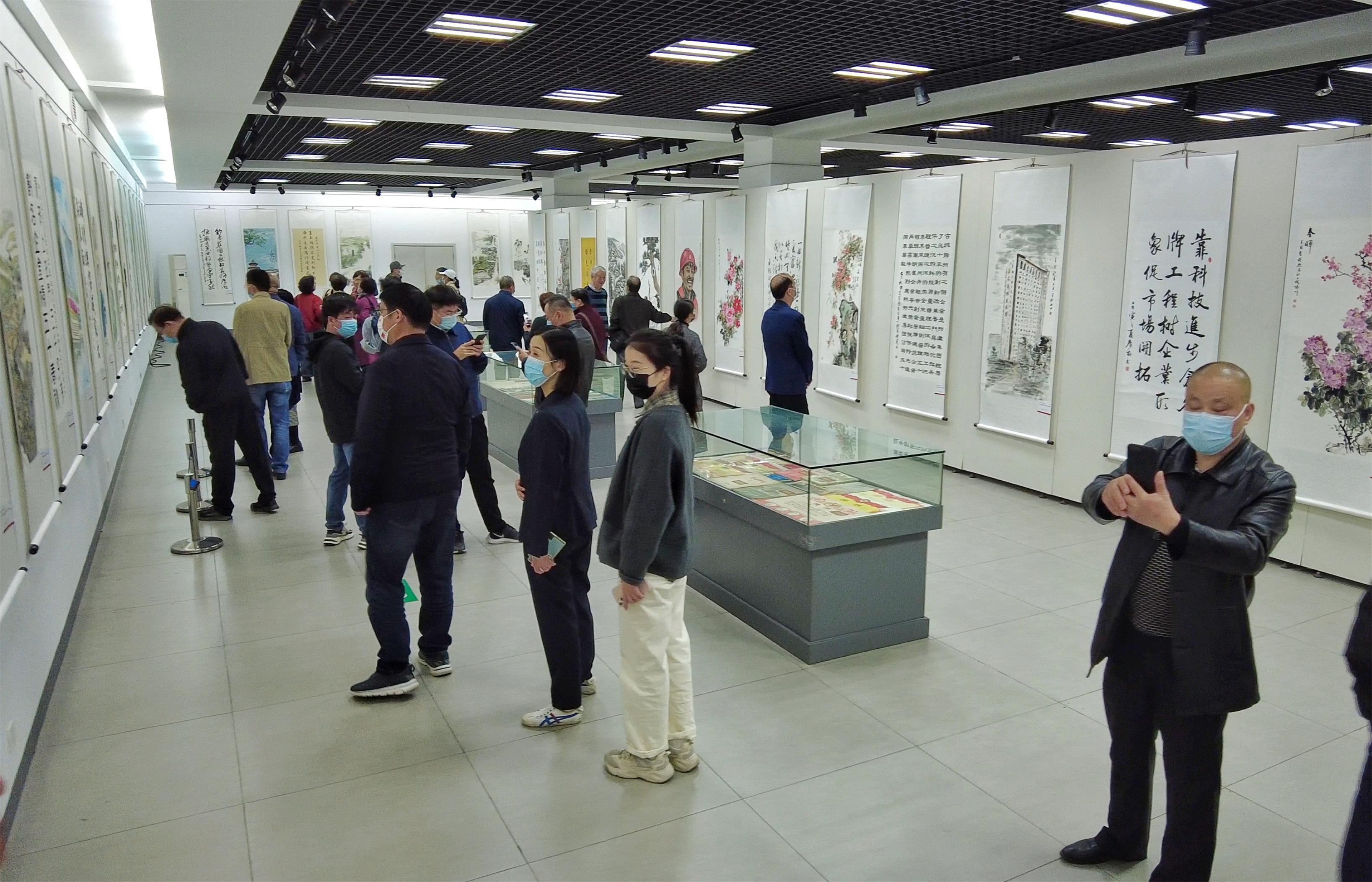 圖1-2、展覽現(xiàn)場.jpg